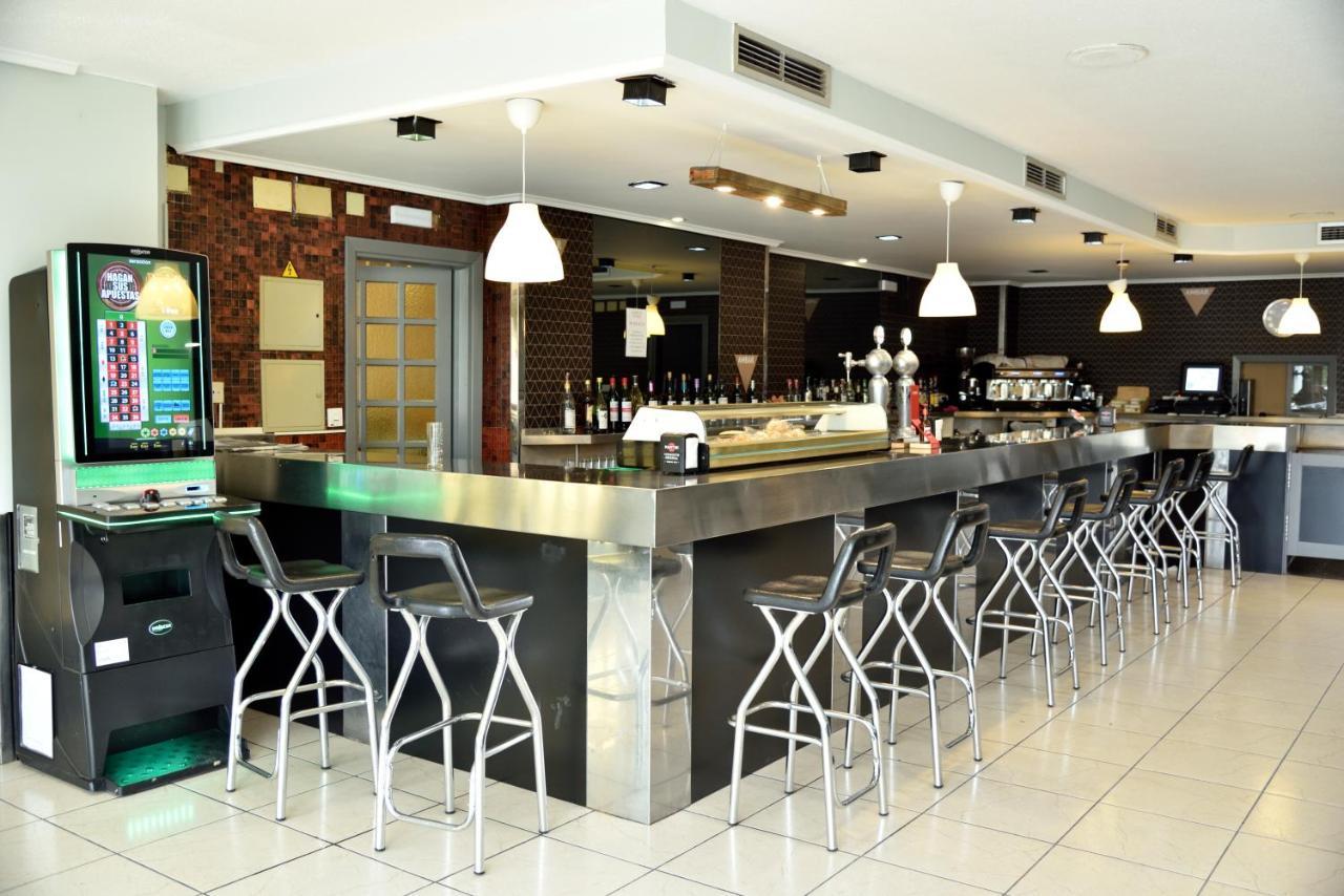 Hotel Sierra De Arcos Andorra Ngoại thất bức ảnh