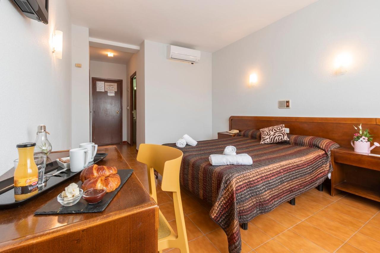 Hotel Sierra De Arcos Andorra Ngoại thất bức ảnh